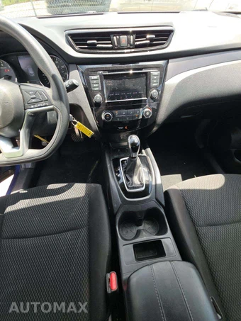 2021 Nissan Rogue Sport S - miniatura 10