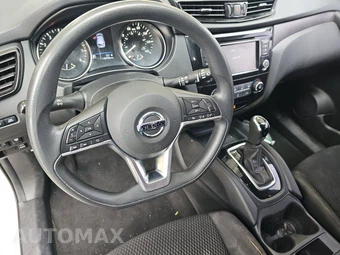 2021 Nissan Rogue Sport S - miniatura 10