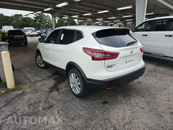 2021 Nissan Rogue Sport S - miniatura 6