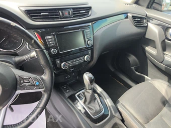 2021 Nissan Rogue Sport SL - miniatura 11