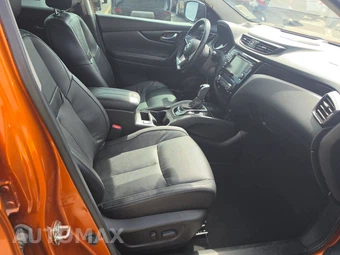 2021 Nissan Rogue Sport SL - miniatura 8