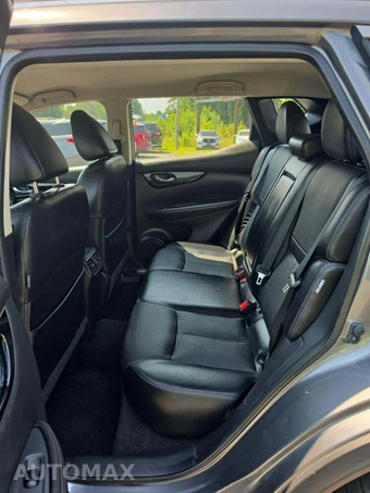 2021 Nissan Rogue Sport SL - miniatura 13