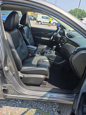 2021 Nissan Rogue Sport SL - miniatura 18