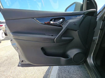2021 Nissan Rogue Sport SL - miniatura 15