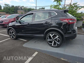 2021 Nissan Rogue Sport SL - miniatura 2