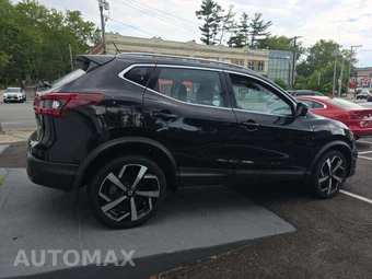 2021 Nissan Rogue Sport SL - miniatura 3