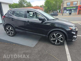 2021 Nissan Rogue Sport SL - miniatura 4