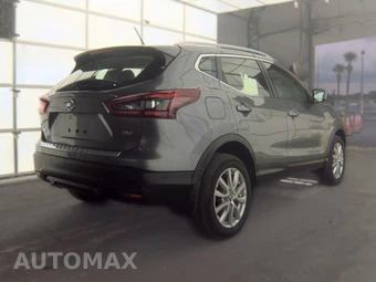 2021 Nissan Rogue Sport SV - miniatura 4