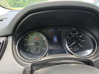 2021 Nissan Rogue Sport SV - miniatura 9