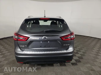 2021 Nissan Rogue Sport SV - miniatura 5