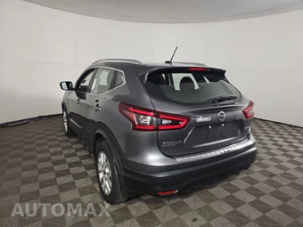 2021 Nissan Rogue Sport SV - miniatura 6