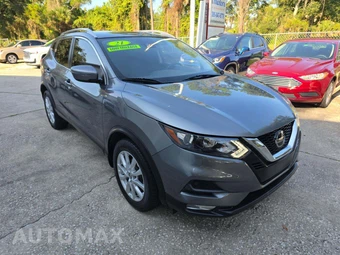 2021 Nissan Rogue Sport SV - miniatura 4