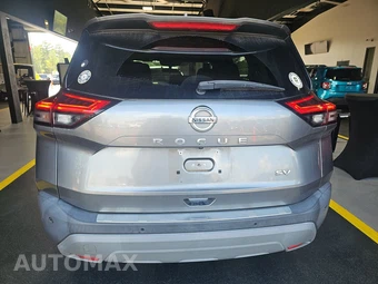 2021 Nissan Rogue SV - miniatura 5