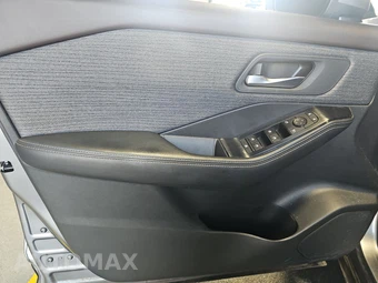 2021 Nissan Rogue SV - miniatura 9