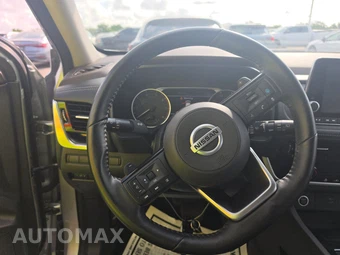 2021 Nissan Rogue SV - miniatura 10