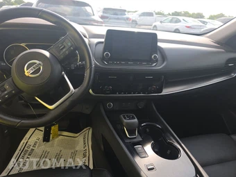 2021 Nissan Rogue SV - miniatura 11