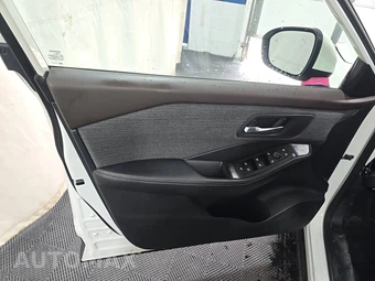 2021 Nissan Rogue SV – miniatura 9