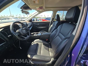 2021 Nissan Rogue SV – miniatura 7