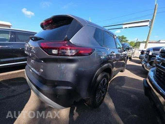2021 Nissan Rogue SV - miniatura 3