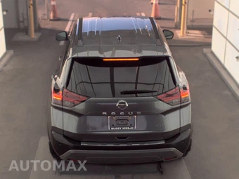 2021 Nissan Rogue SV – miniatura 6