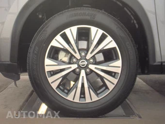 2021 Nissan Rogue SV – miniatura 9