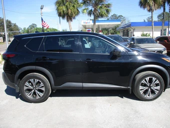 2021 Nissan Rogue SV - miniatura 5