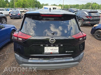 2021 Nissan Rogue SV – miniatura 5