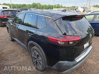 2021 Nissan Rogue SV – miniatura 6