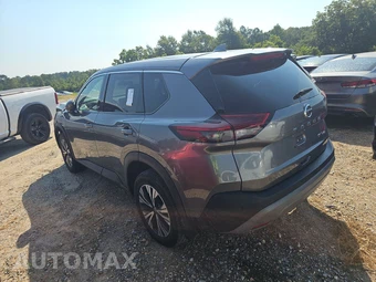 2021 Nissan Rogue SV – miniatura 6