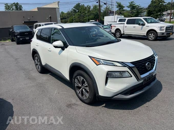 2021 Nissan Rogue SV - miniatura 4