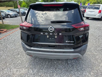 2021 Nissan Rogue SV - miniatura 4