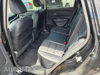 2021 Nissan Rogue SV - miniatura 6