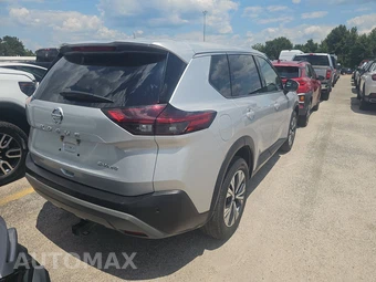 2021 Nissan Rogue SV - miniatura 4
