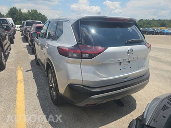 2021 Nissan Rogue SV - miniatura 6