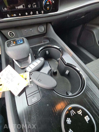 2021 Nissan Rogue SV - miniatura 8