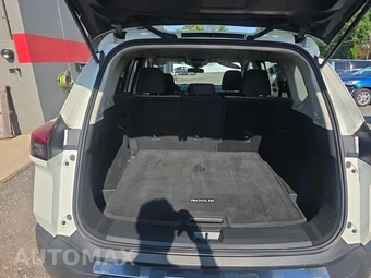 2021 Nissan Rogue SV - miniatura 19