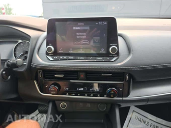 2021 Nissan Rogue SV - miniatura 10