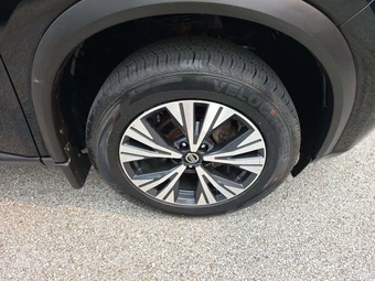 2021 Nissan Rogue SV - miniatura 22