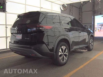2021 Nissan Rogue SV - miniatura 4
