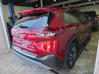 2021 Nissan Rogue SV – miniatura 4
