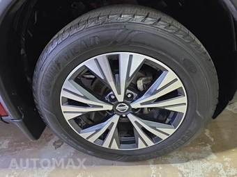 2021 Nissan Rogue SV – miniatura 9