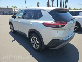2021 Nissan Rogue SV – miniatura 6