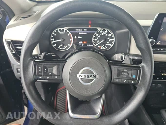 2021 Nissan Rogue SV - miniatura 10