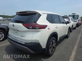 2021 Nissan Rogue SV - miniatura 4