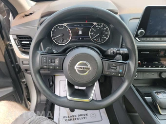 2021 Nissan Rogue SV - miniatura 10