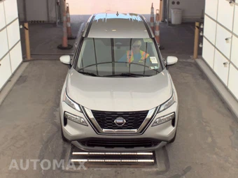 2021 Nissan Rogue SV - miniatura 2