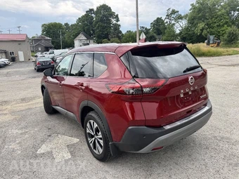 2021 Nissan Rogue SV - miniatura 5