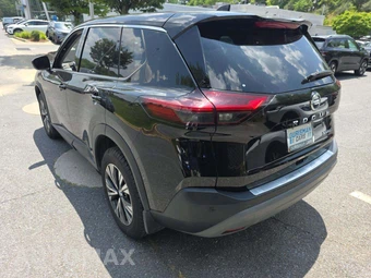 2021 Nissan Rogue SV - miniatura 2