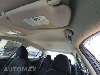 2021 Nissan Sentra S – miniatura 11