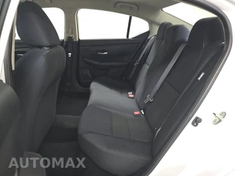 2021 Nissan Sentra S - miniatura 13